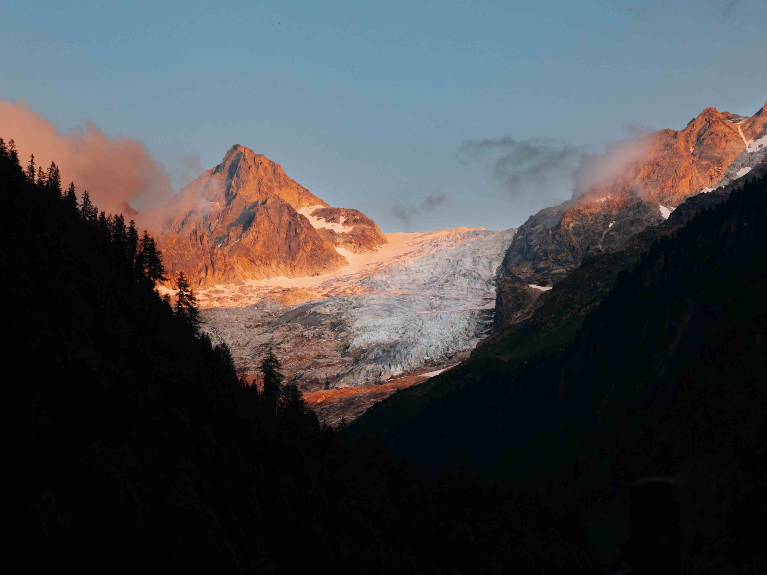 The Mont Blanc Trail - tour du mont blanc